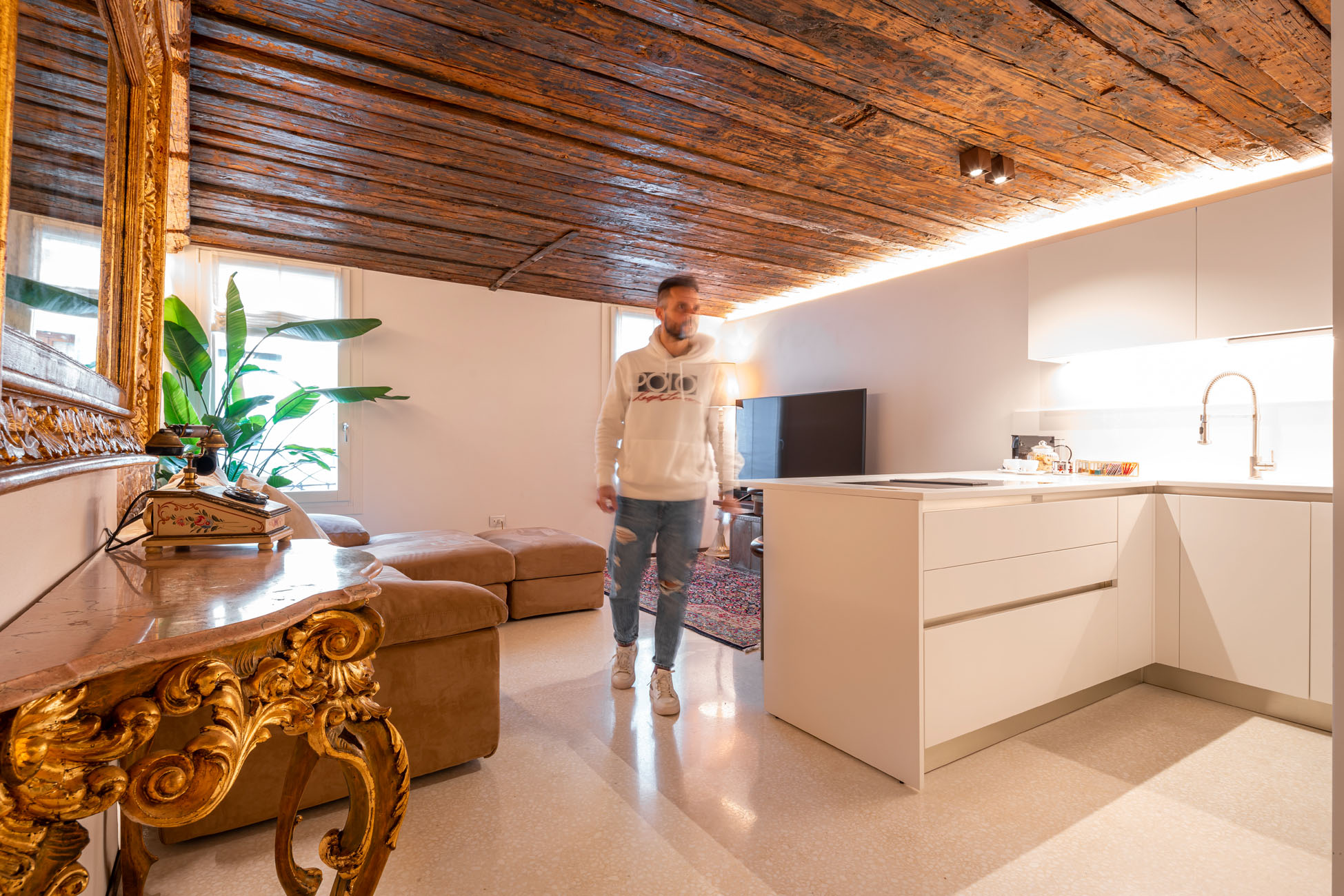 foto di interni appartamento venezia